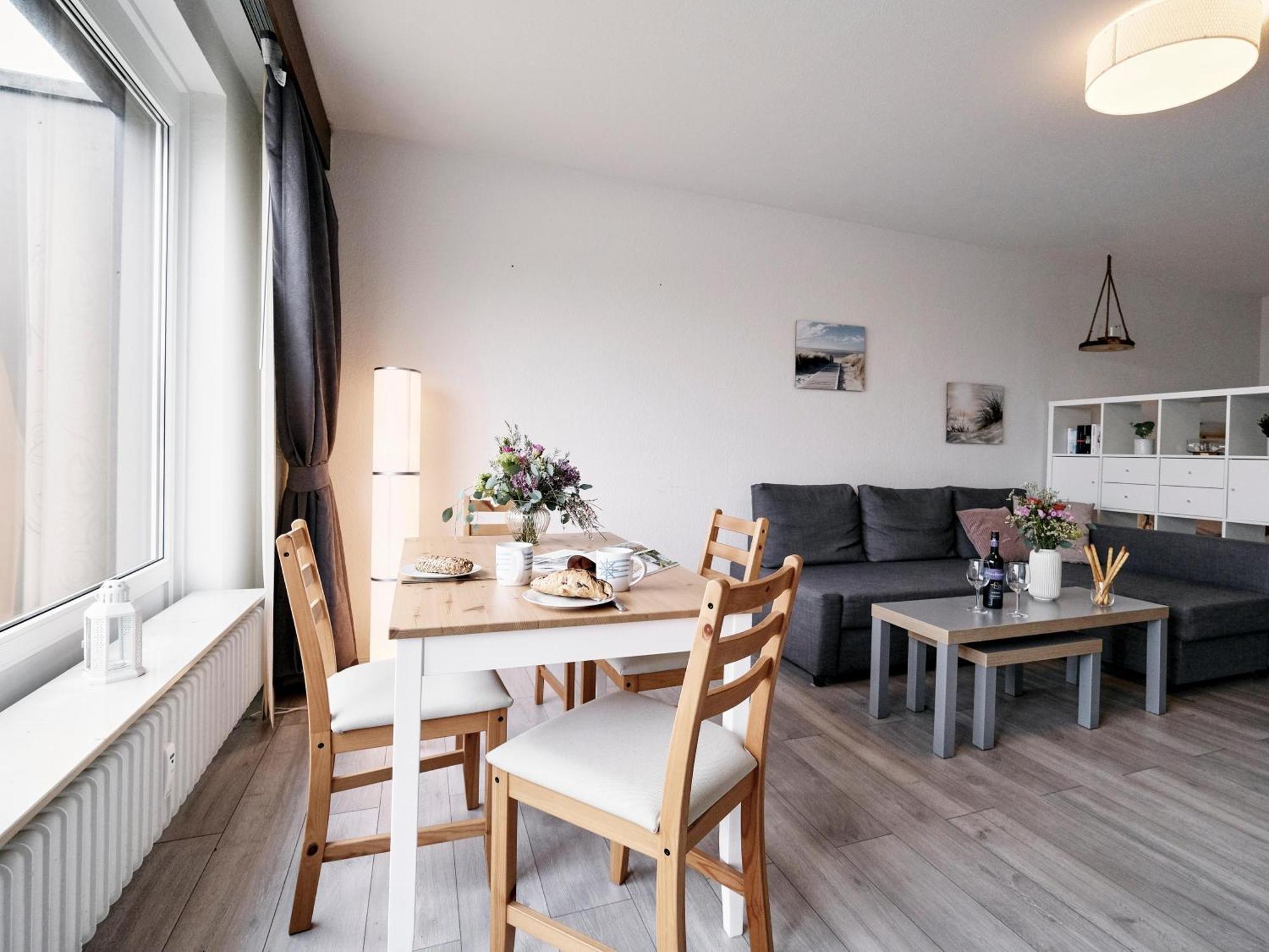 Kuestenliebe -Mit Traumhaftem Meerblick Und Balkon เฟลนส์บวร์ก ภายนอก รูปภาพ