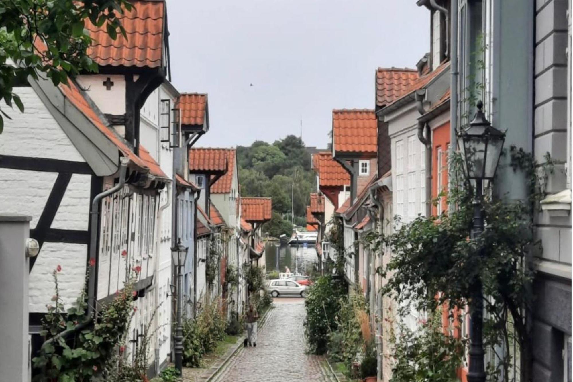 Kuestenliebe -Mit Traumhaftem Meerblick Und Balkon เฟลนส์บวร์ก ภายนอก รูปภาพ
